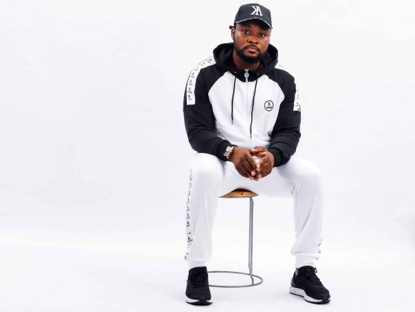 Konahm classic cotton tracksuit - White/Black - Image 3