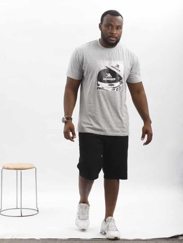 grey graphic tee