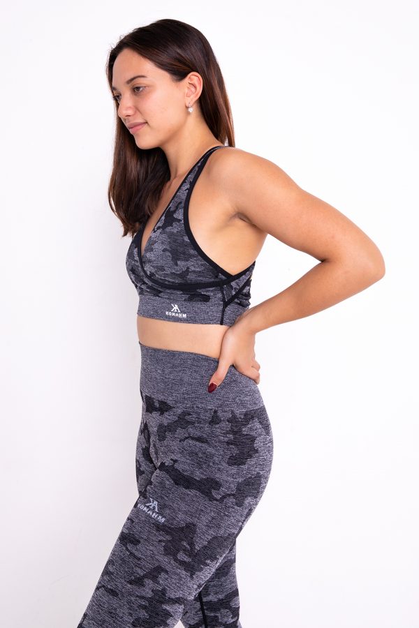 Konahm Camo Train – Seamless Sport Bra - Black - Image 2