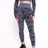 Leggings in black camouflages print