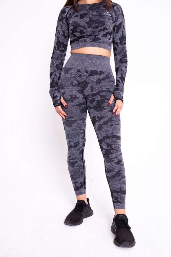 Leggings in black camouflages print