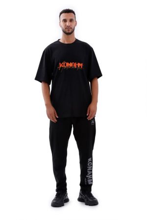 black unisex t-shirt