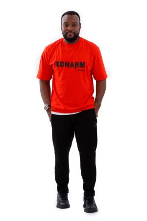 Red crew neck T-shirt
